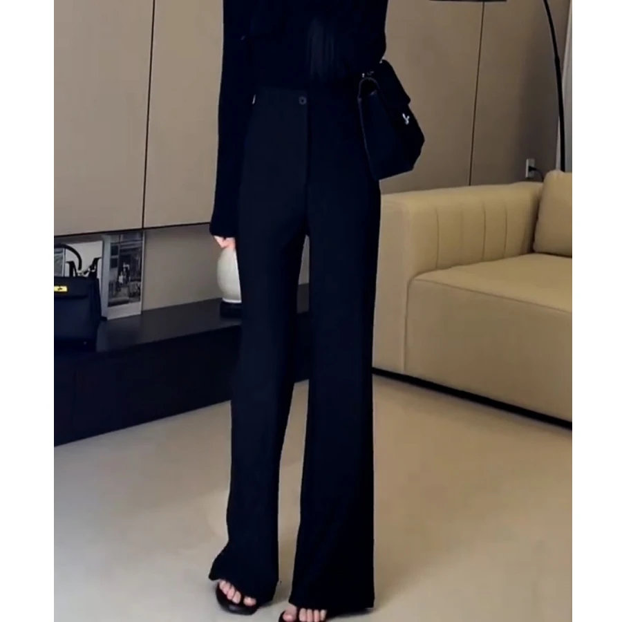 黑色高腰显瘦微喇西装裤女2025秋季新款弹力垂感不贴腿喇叭长裤子