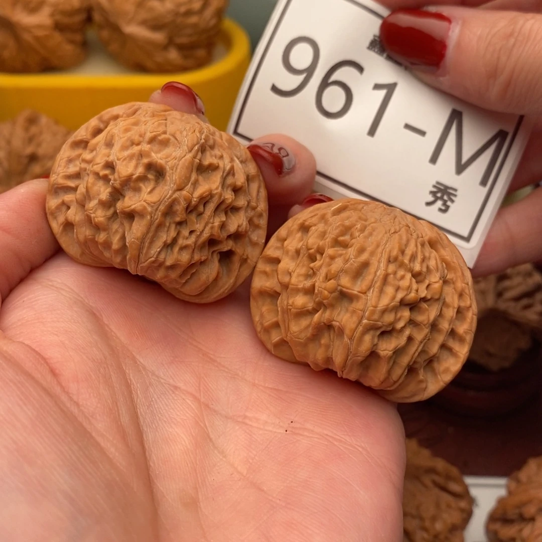 文玩核桃把件正磨40