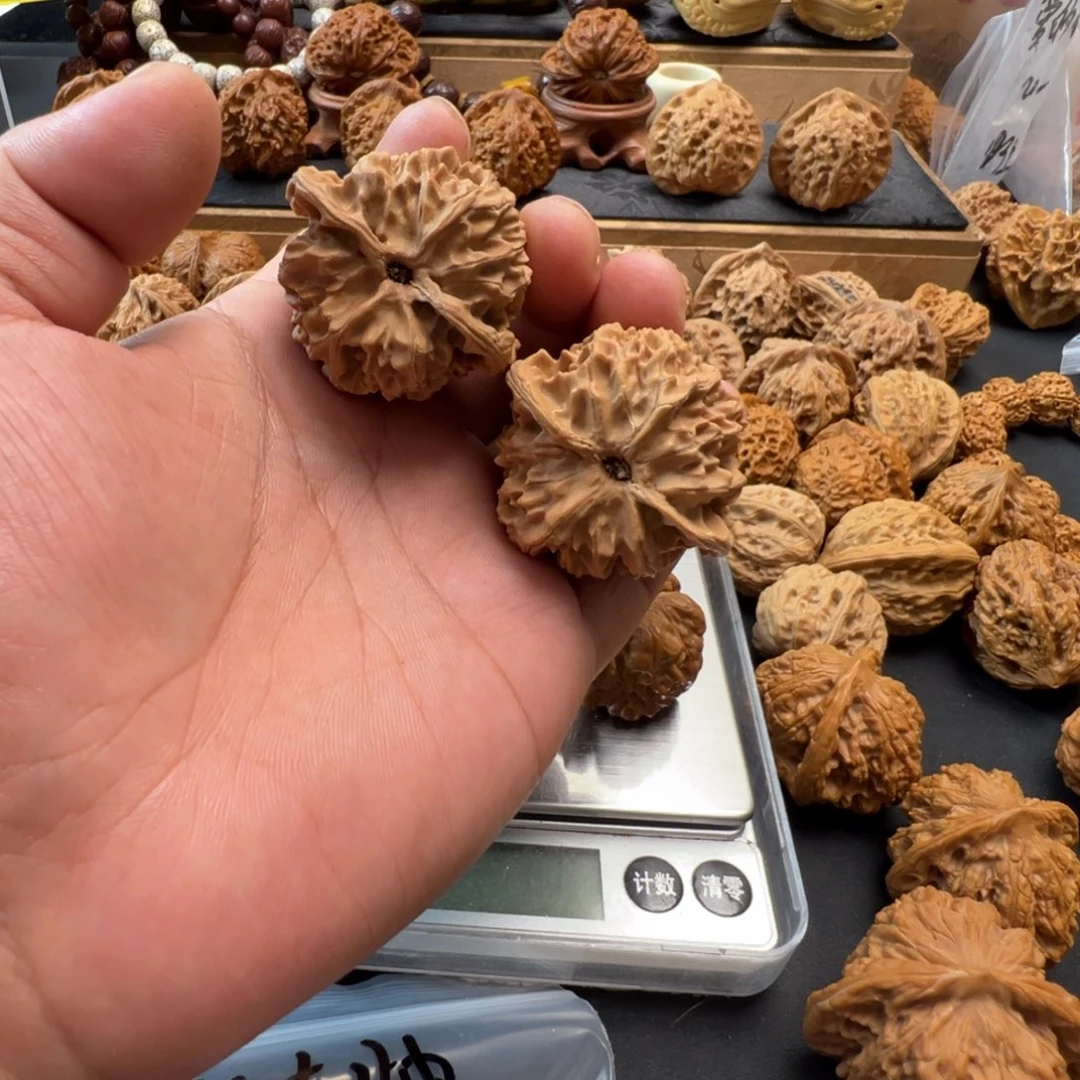 把件桃核文玩核桃，苹果园