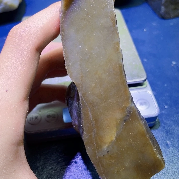 和田玉（糖玉）未镶嵌珠宝半成品