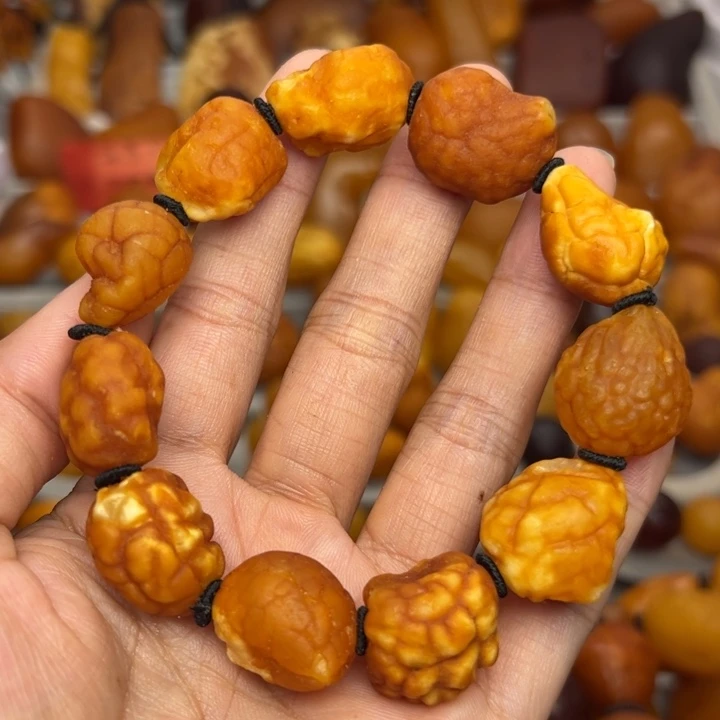 琥珀颈饰未镶嵌天然蜜蜡