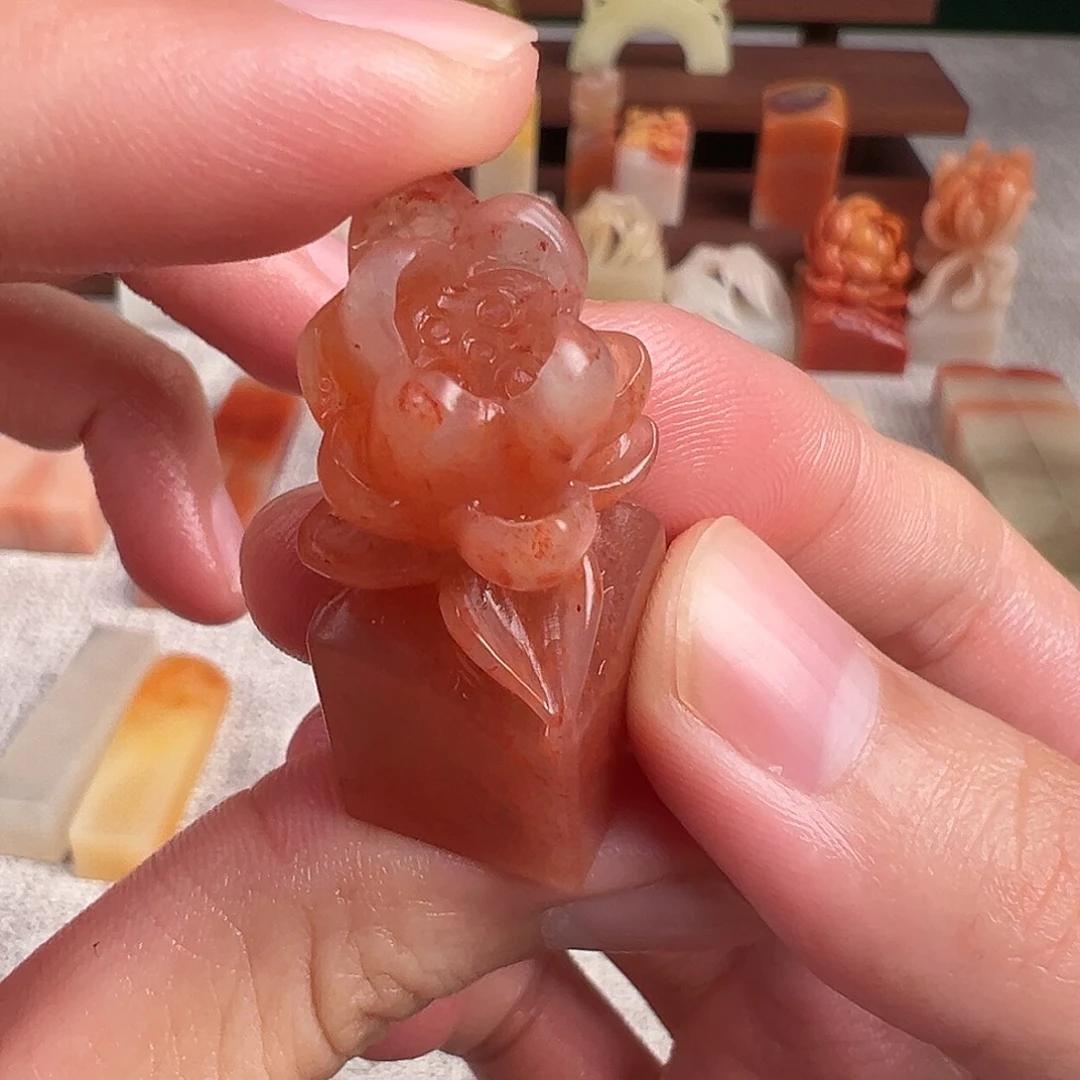 扶***阁老挝石印石4字包篆刻