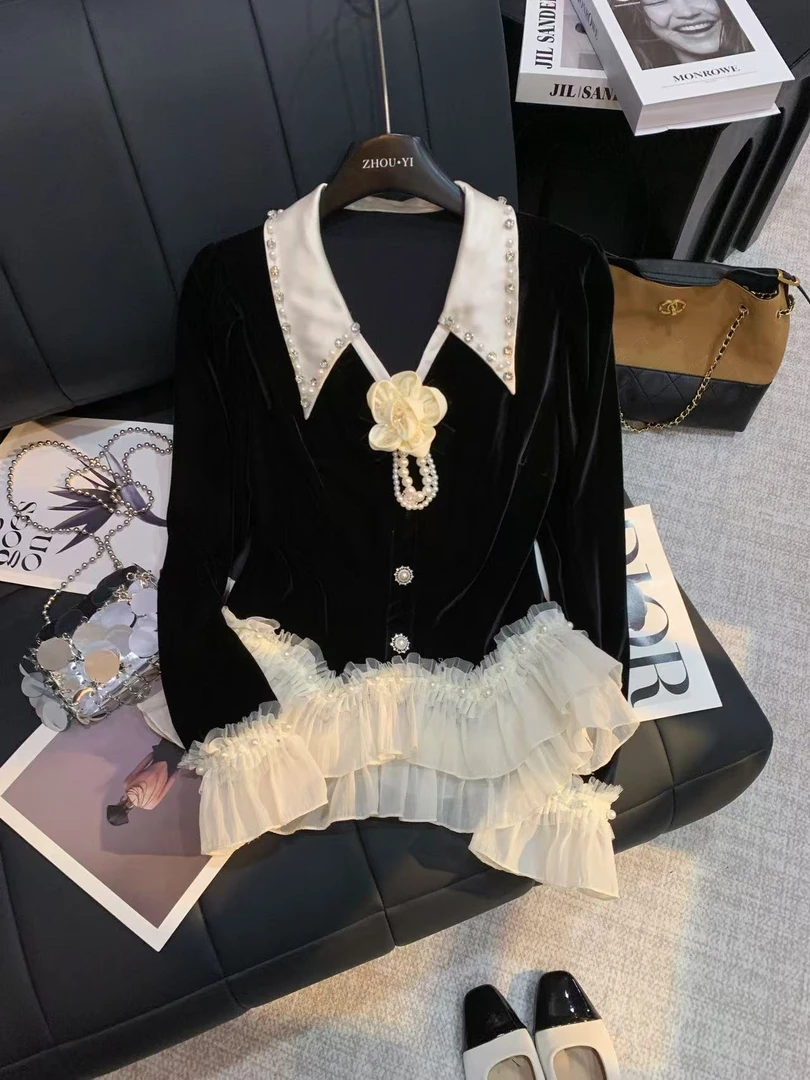 ZHOUYI/周一 2025冬季黑白撞色丝绒奢华上衣法式珍珠花饰针织衫女