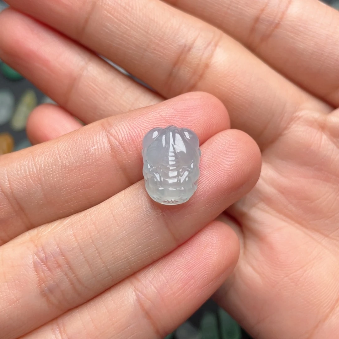 定制翡翠未镶嵌皮秋