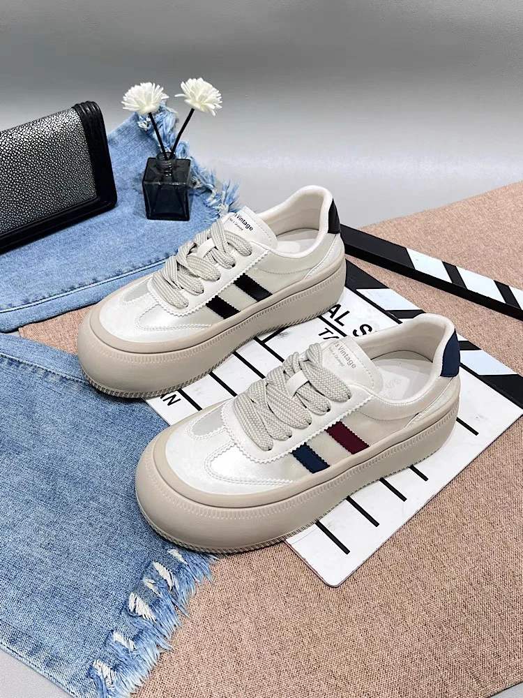 2025春季新款皮拼接低帮百搭德训鞋休闲鞋女板鞋2001