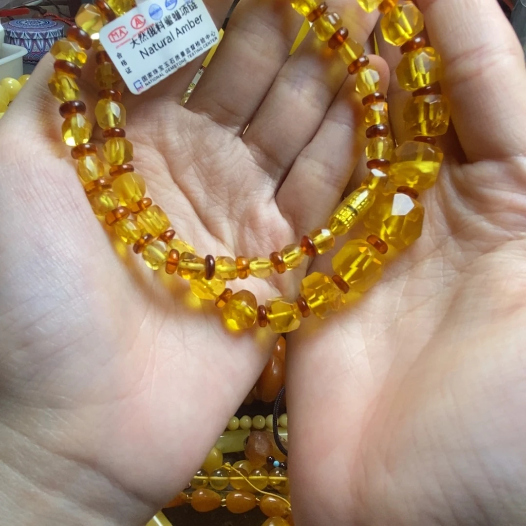 琥珀未镶嵌珠宝奇石蜜蜡