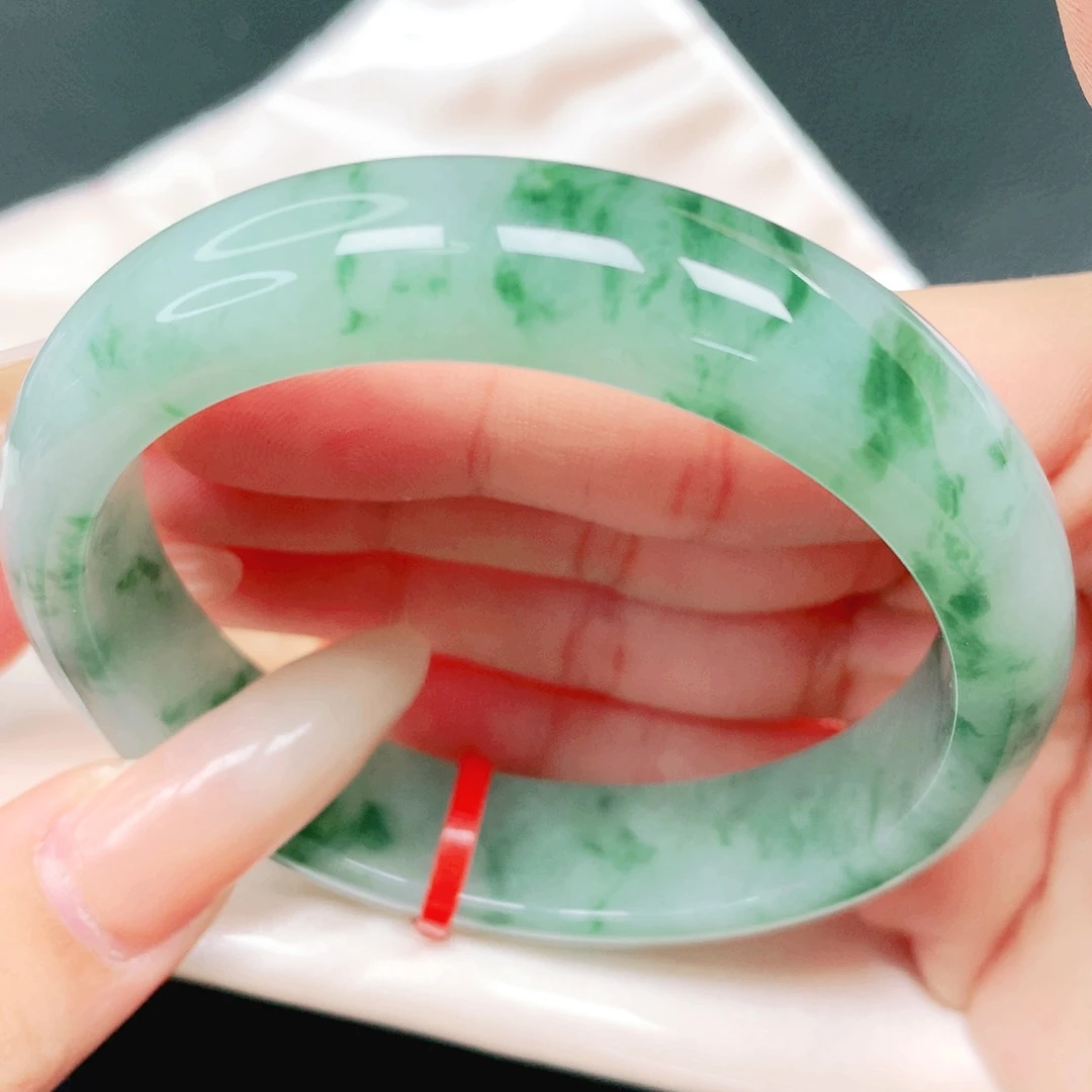 翡翠未镶嵌手镯57