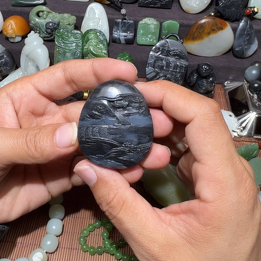 颈饰未镶嵌和田玉新疆和田青花山水牌男女同款