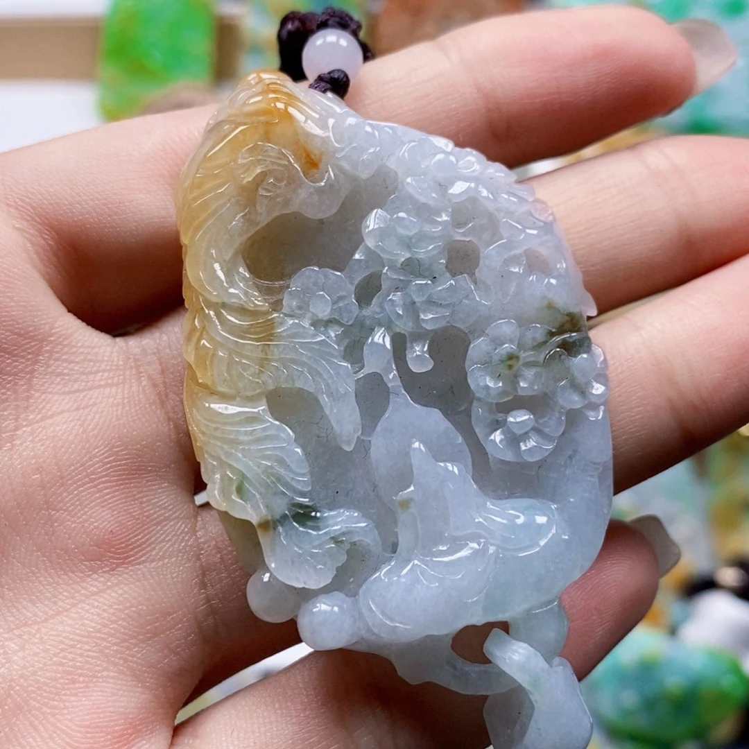 翡翠未镶嵌颈饰翡翠