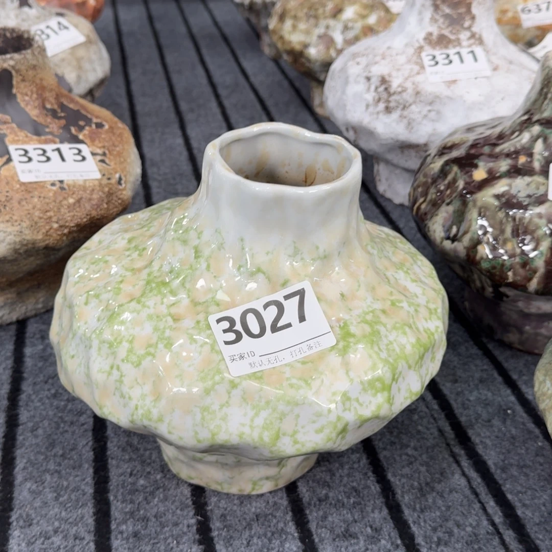 怀***梦摆件景德镇花瓶编码3027高23口7默认无孔
