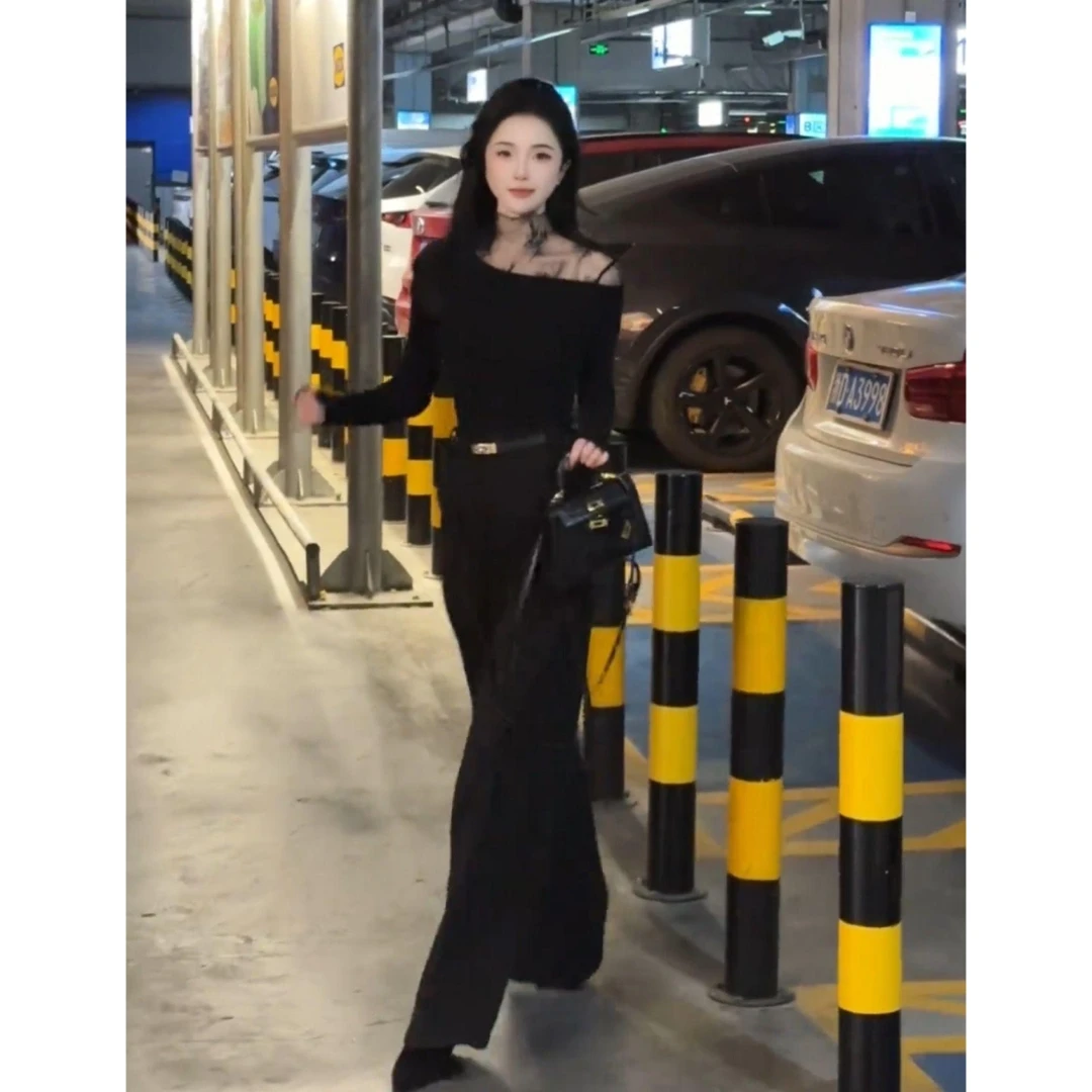 2025新款拼接长袖T恤女设计感加绒加厚打底衫上衣➕毛呢裤子