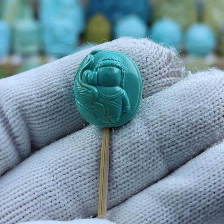 绿松石未镶嵌珠宝奇石