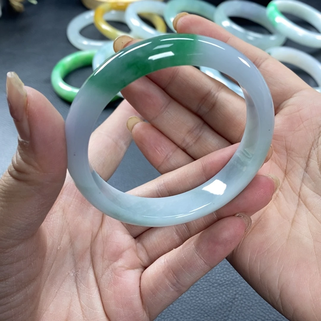 翡翠未镶嵌手镯天然翡翠手镯57