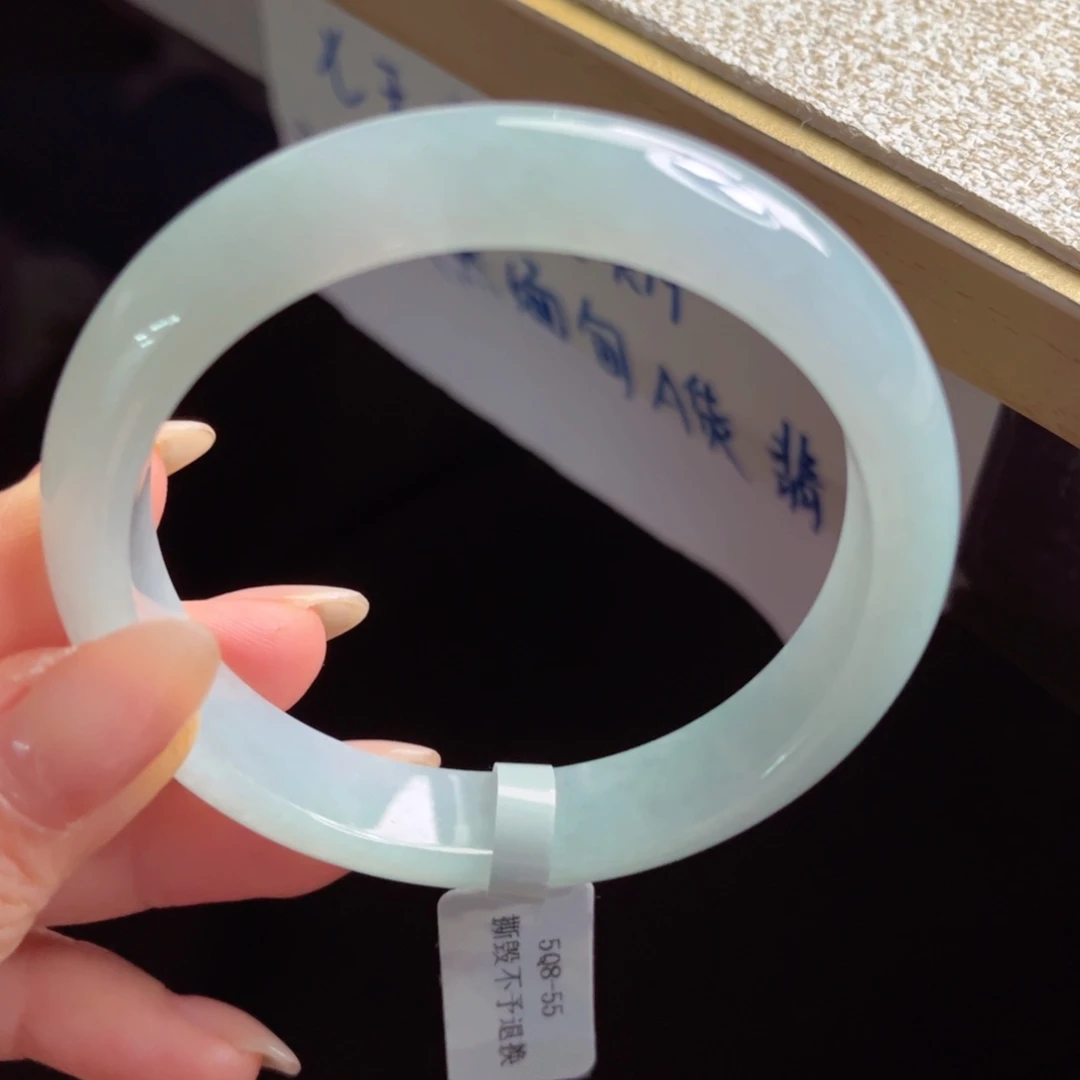 翡翠未镶嵌手镯手镯