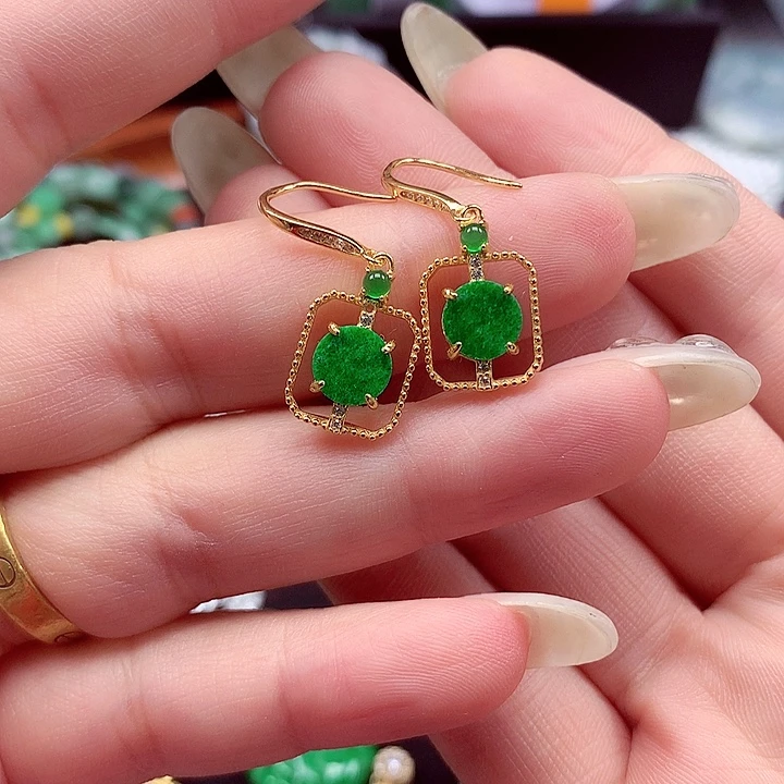 翡翠银S925镶嵌颈饰翡翠