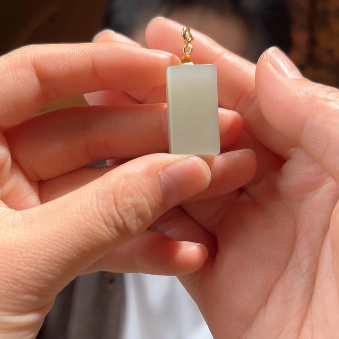 吊坠(不含链)银S925镶嵌和田玉新疆且末近况方牌150