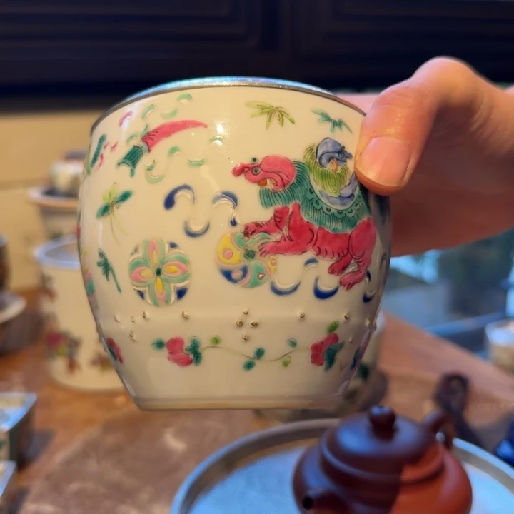 壶承天的作品是由一个人的