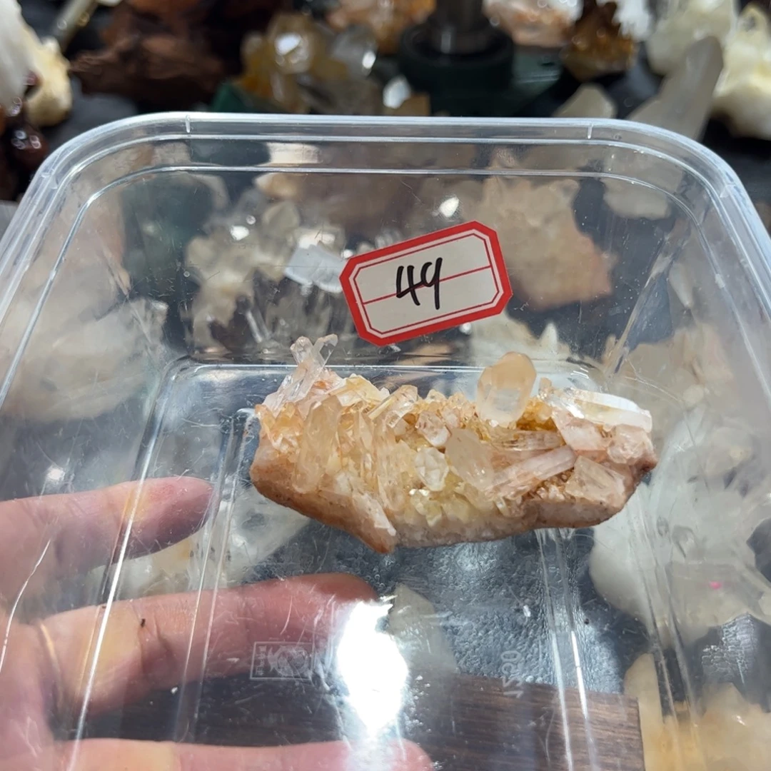 痕***1水晶未镶嵌珠宝半成品