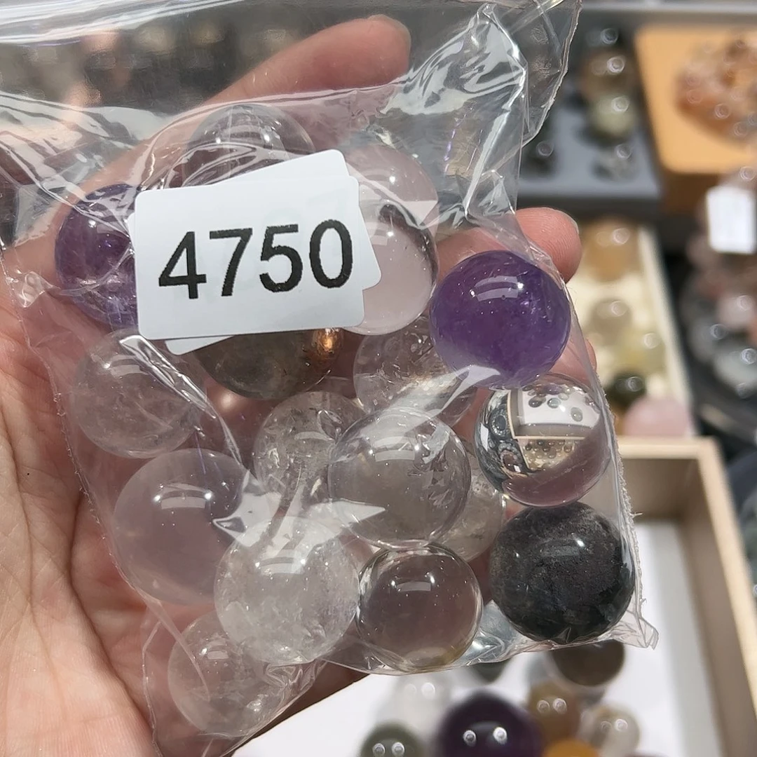 水晶未镶嵌大型摆件（非配饰）