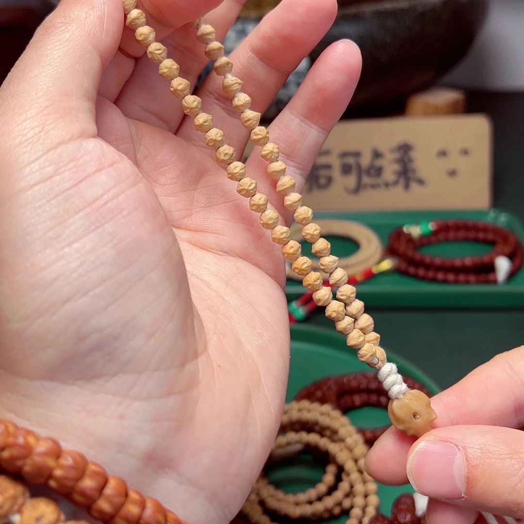 柏香籽/百香籽吊坠75.5