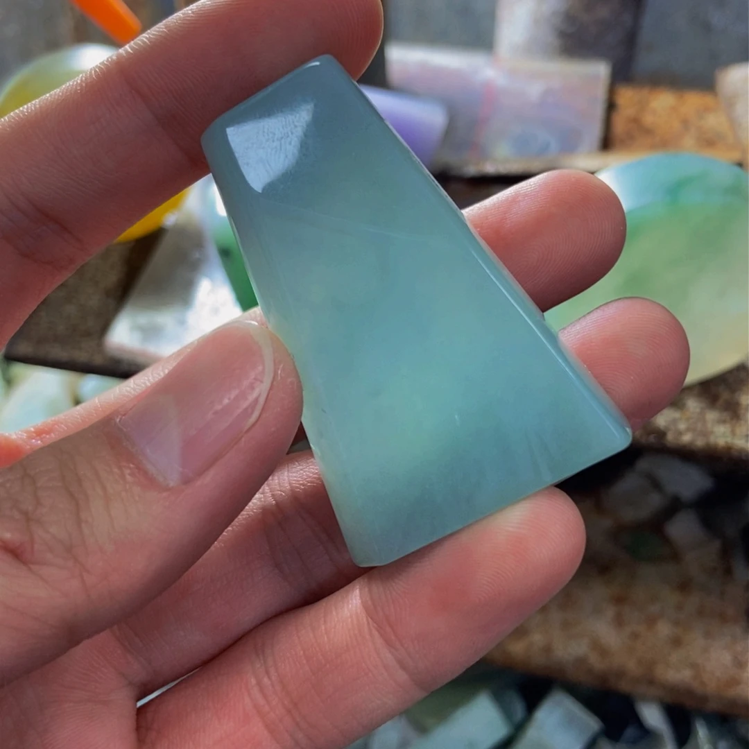 翡翠挂件未镶嵌定制