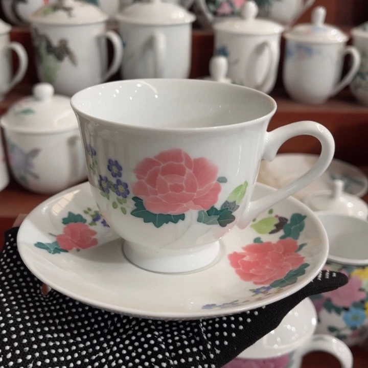 陶瓷醴陵手绘釉下五彩杯碟180毫升