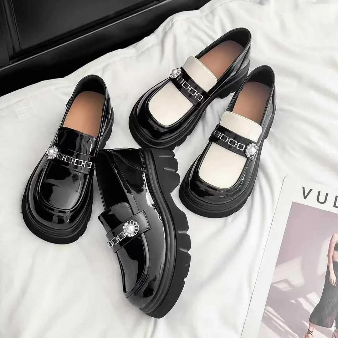 真皮珍珠简约英伦风圆头小皮鞋复古百搭乐福鞋一脚蹬橡胶日常单鞋