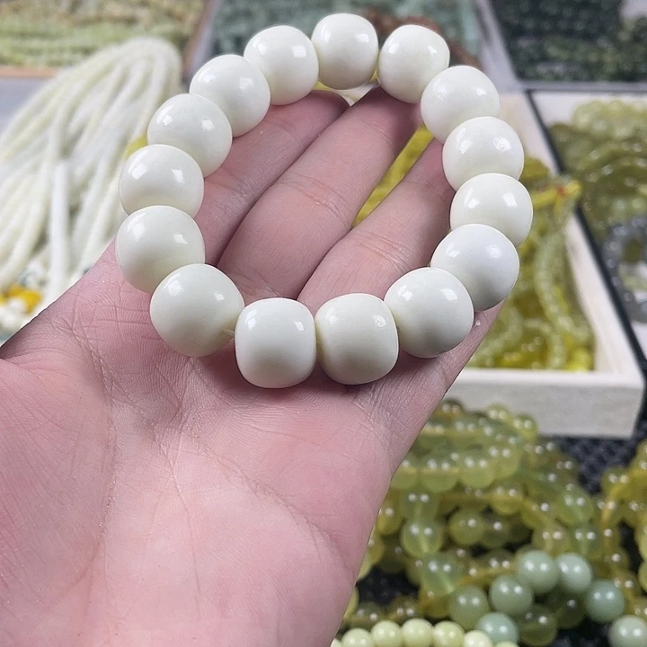 蛇纹石玉未镶嵌手链