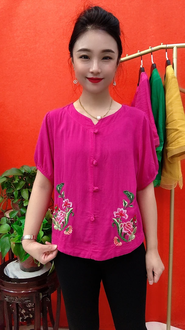 粉色刺绣双牡丹夏季短袖衫