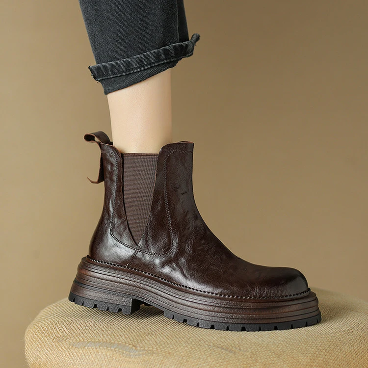 英伦风羊皮切尔西靴女2025秋冬新款真皮复古棕色马丁靴厚底短靴女