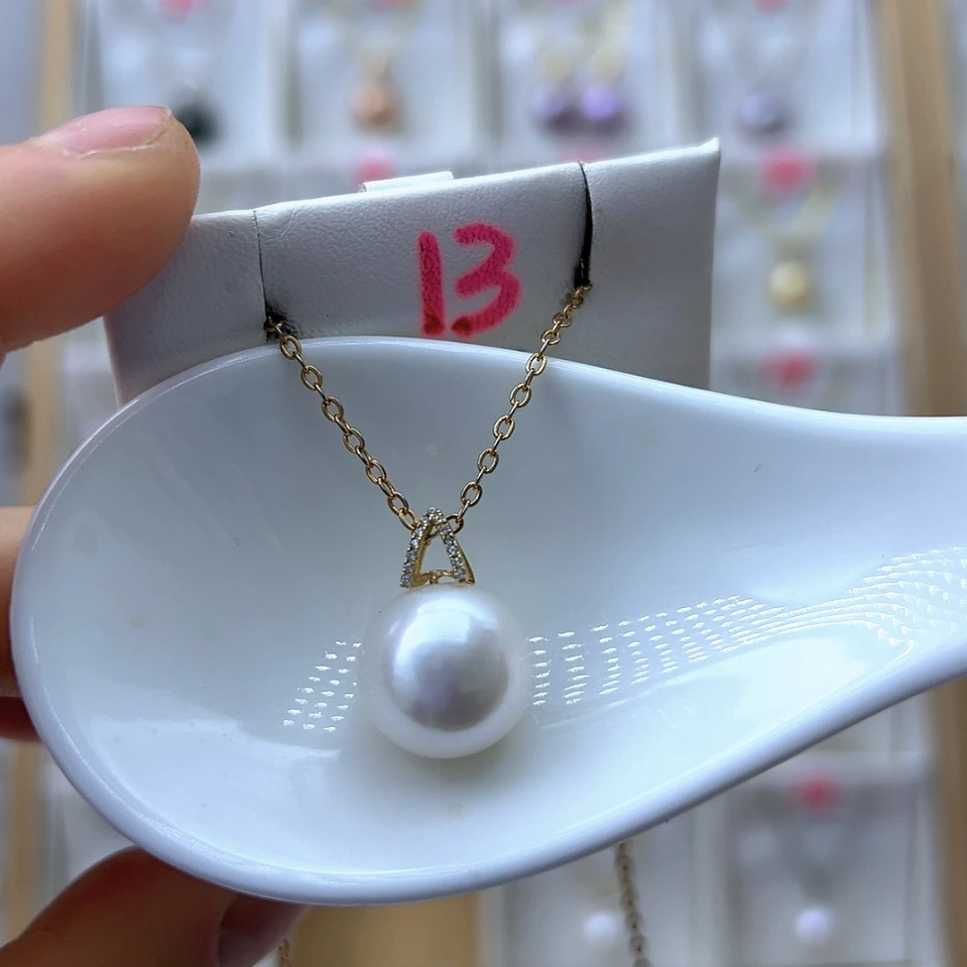 淡水珍珠吊坠(不含链)18K金镶嵌