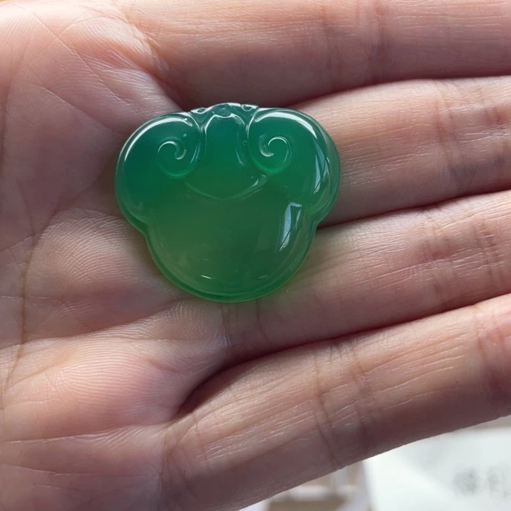 合金颈饰玛瑙/玉髓