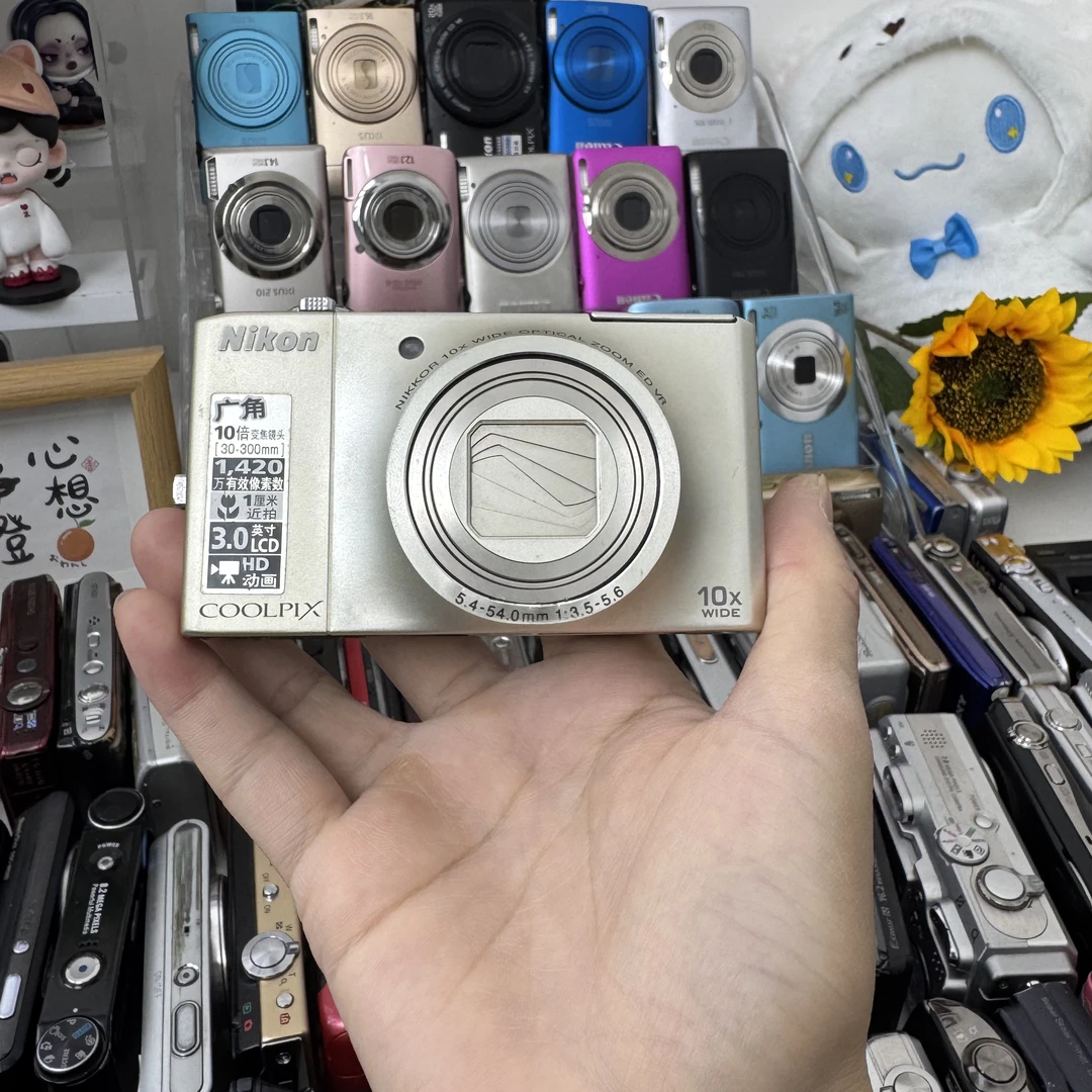 95新 Nikon/尼康 s8000 长焦拍人拍景冷白ccd 相机