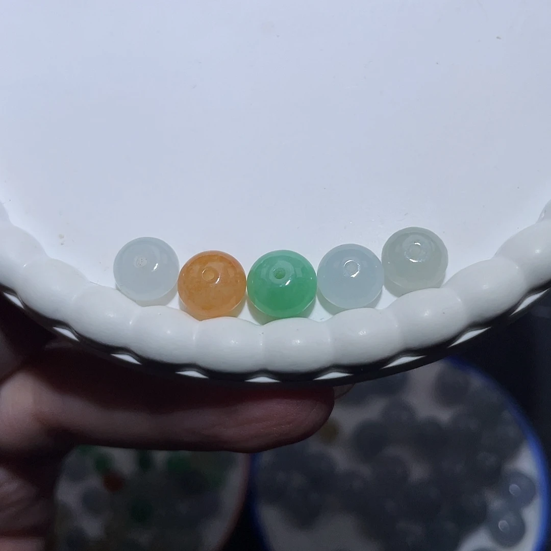 翡翠未镶嵌手链卡8+