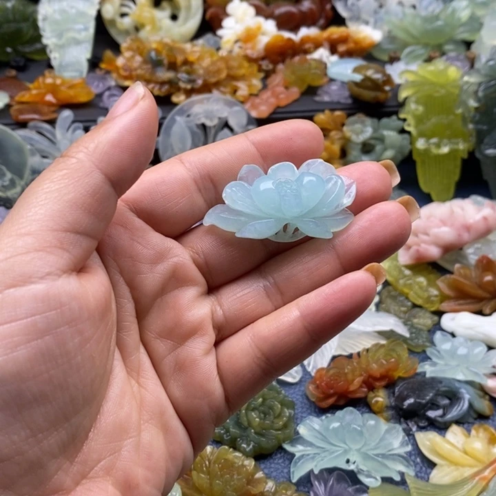 蛇纹石玉合金颈饰