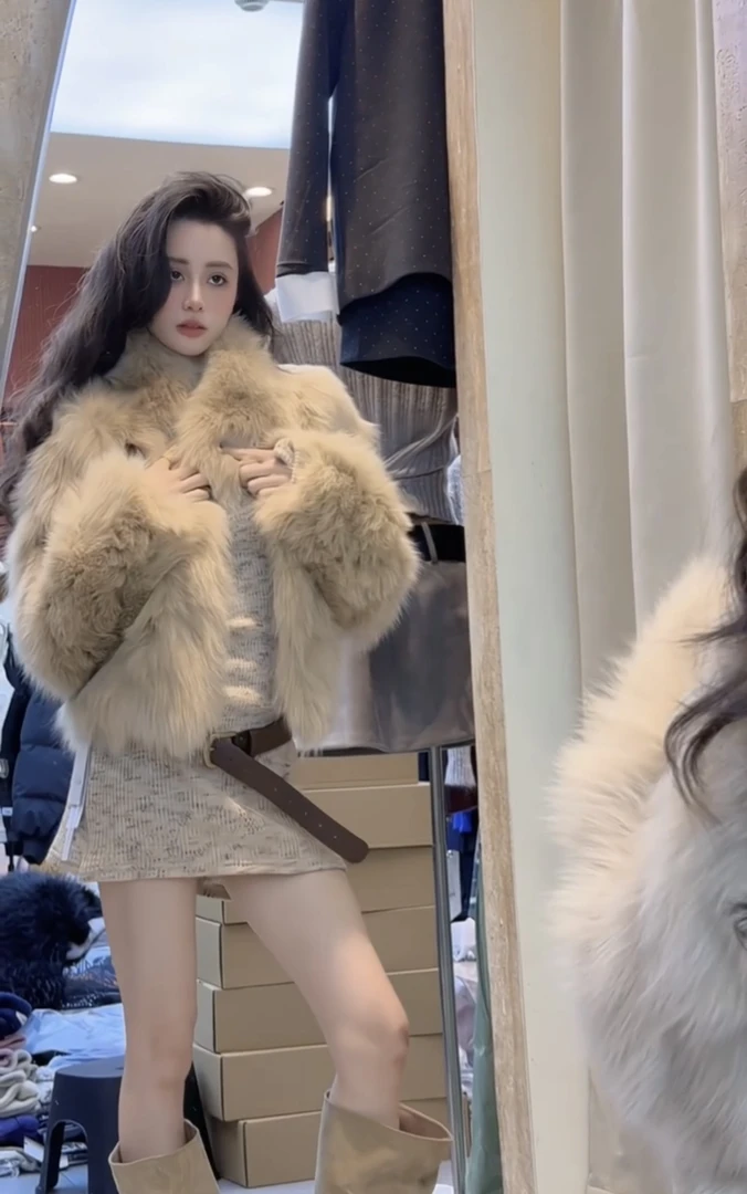 冬季新款温柔风燕麦米保暖环保毛毛外套女纯欲风气质连衣裙两件套