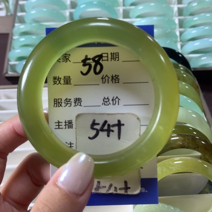 未镶嵌蛇纹石玉手镯58