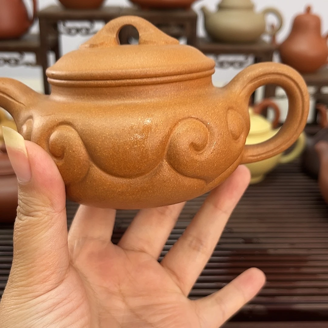 紫砂茶壶紫砂………………………………