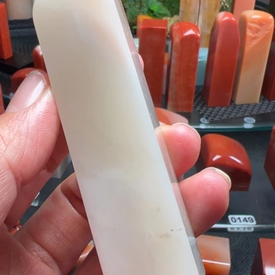 老挝石请****森结晶白玉冻