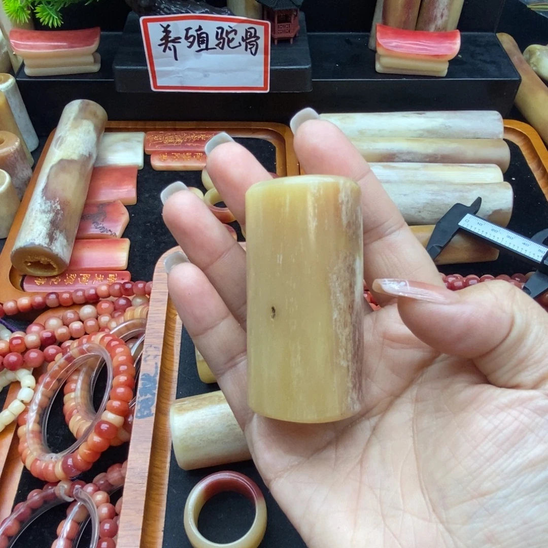 浪***鄙大叶紫檀（黑酸枝木类）