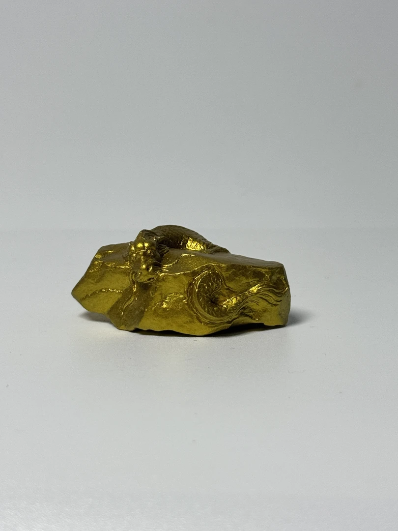 谢纪大漆 石头龙  手工摆件 非遗工艺  一物一拍