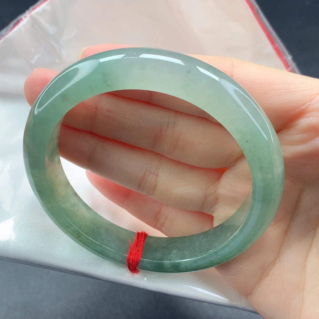 未镶嵌手镯翡翠（45号）