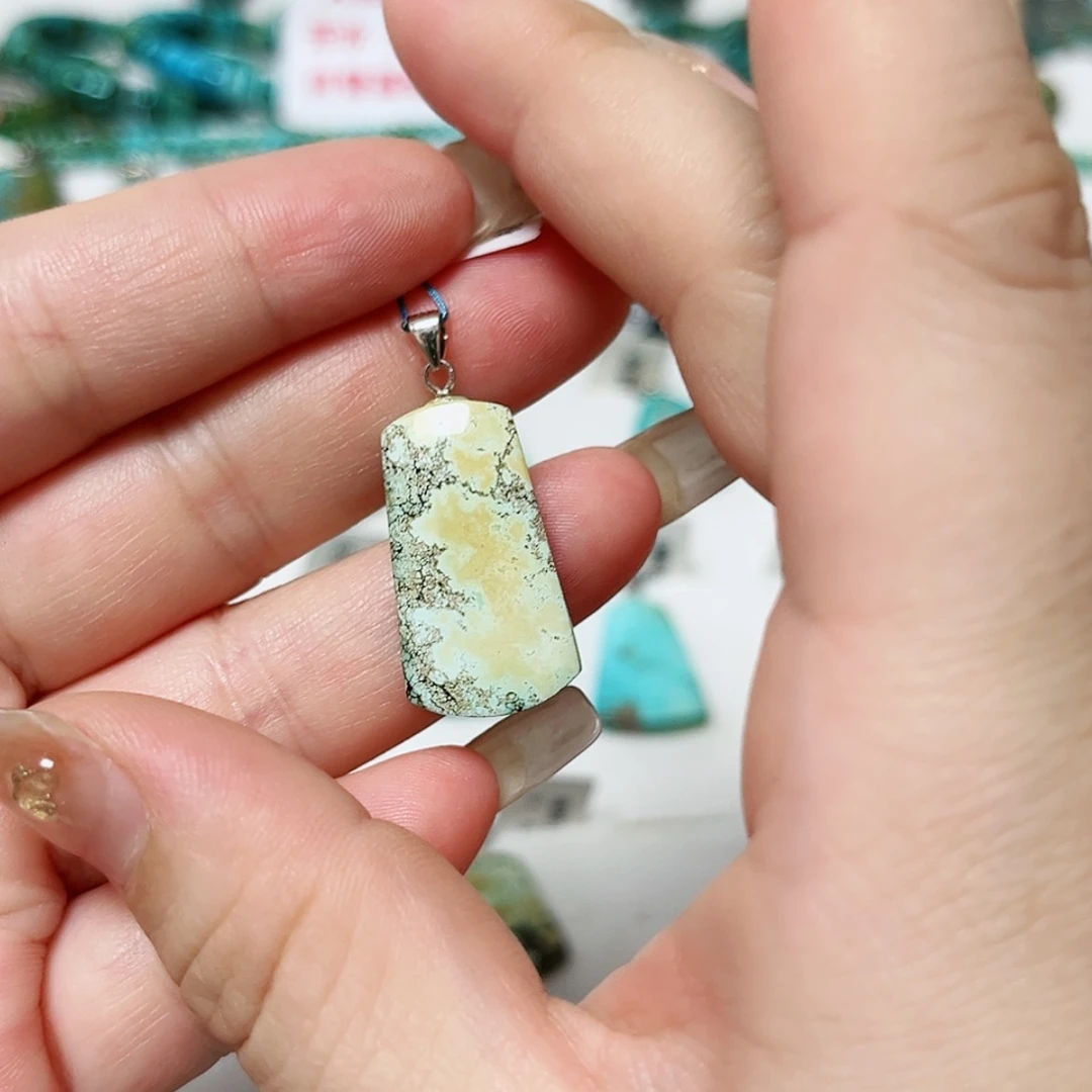 【闪购商品】未镶嵌绿松石珠宝奇石