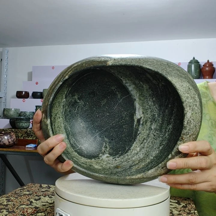 少***翁石头盆石头石头石器