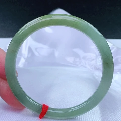 翡翠手镯（圆镯）未镶嵌54号