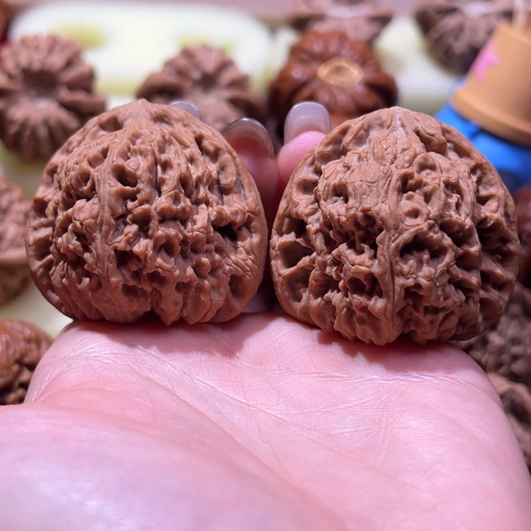 吊坠文玩核桃44南疆石