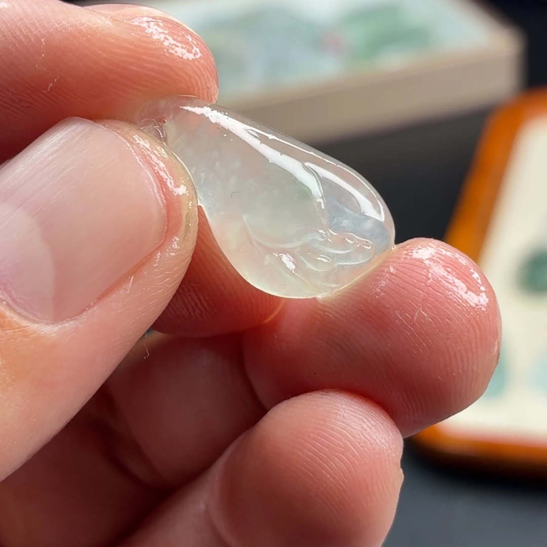定制翡翠未镶嵌翡翠玉兰花