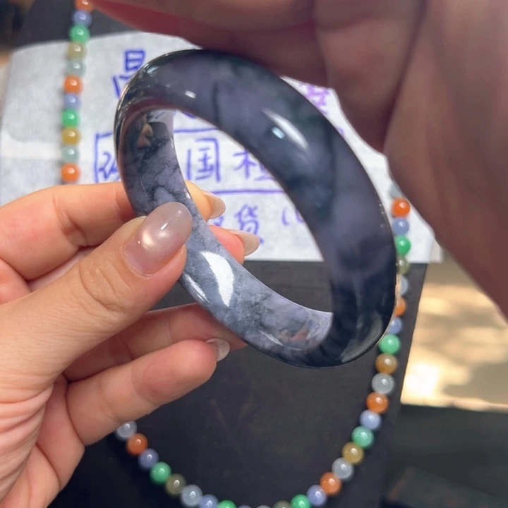 定制翡翠未镶嵌紫春乌鸡飘翠