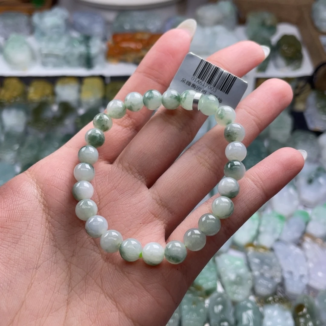 颈饰未镶嵌翡翠手串