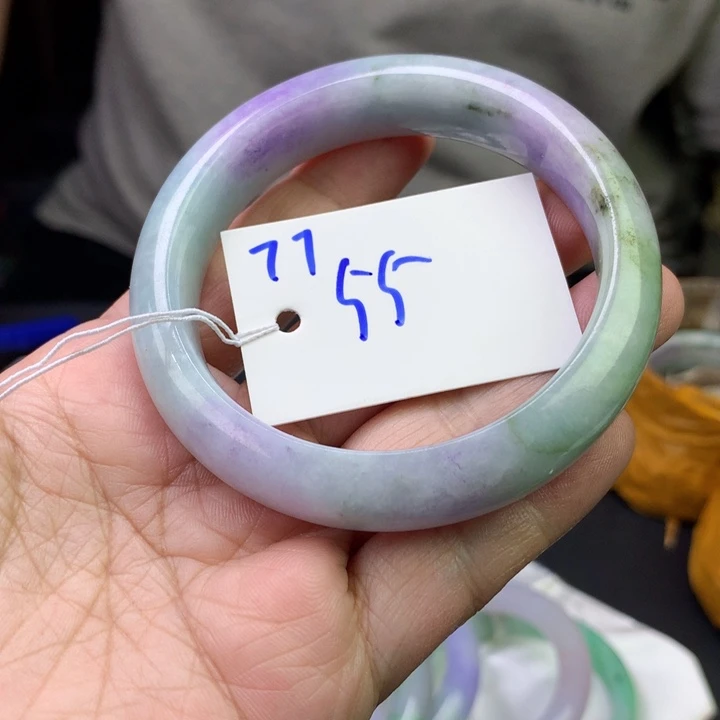 未镶嵌手镯翡翠77
